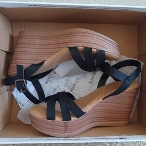 Bamboo Y2K Black Tan Wedge Sandals 6.5 EUC